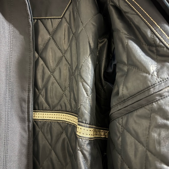 Men's Classic Navy Bomber Jacket - Picture 7 of 9